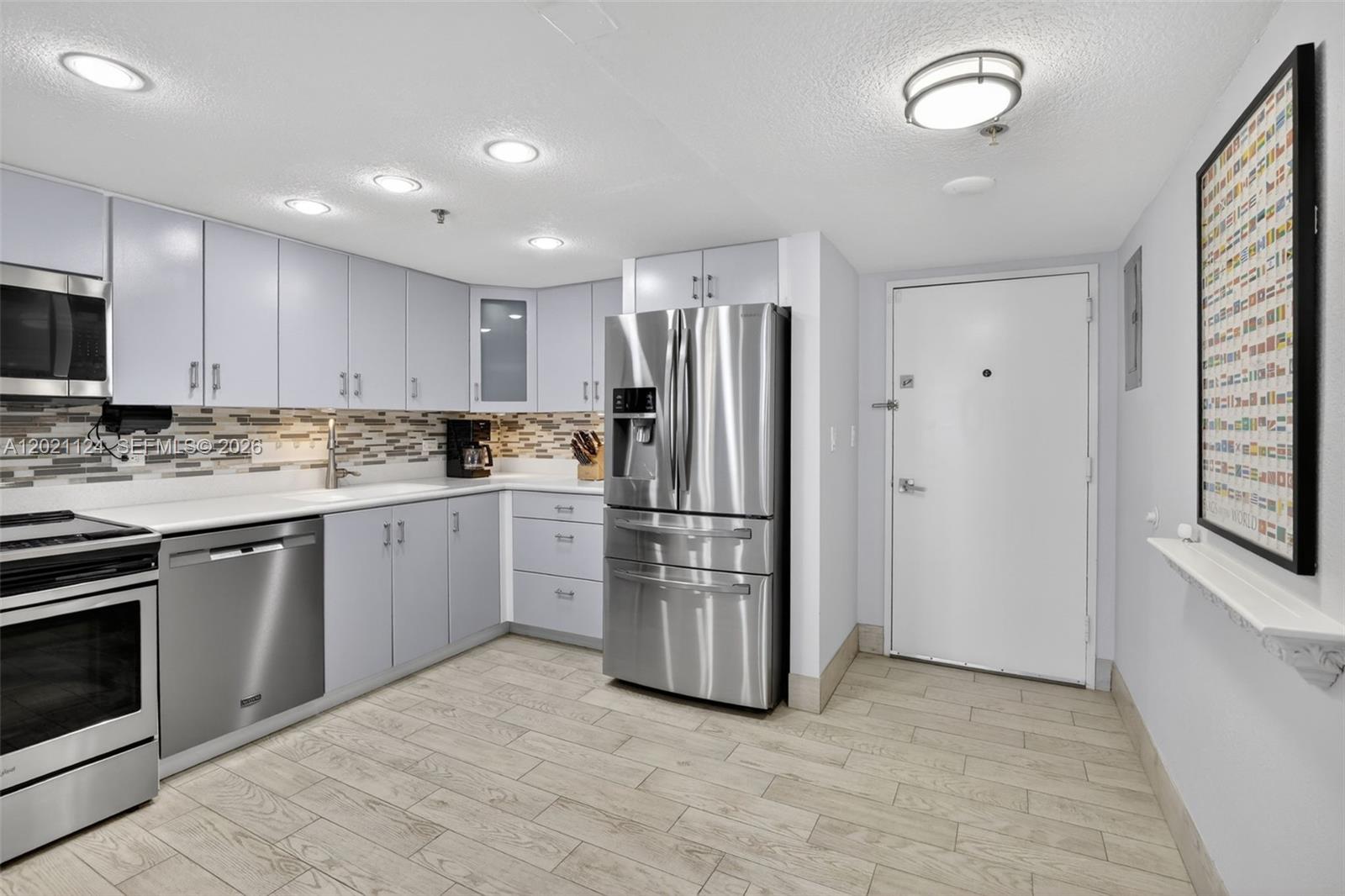 WATERVIEW CONDO - Residential
