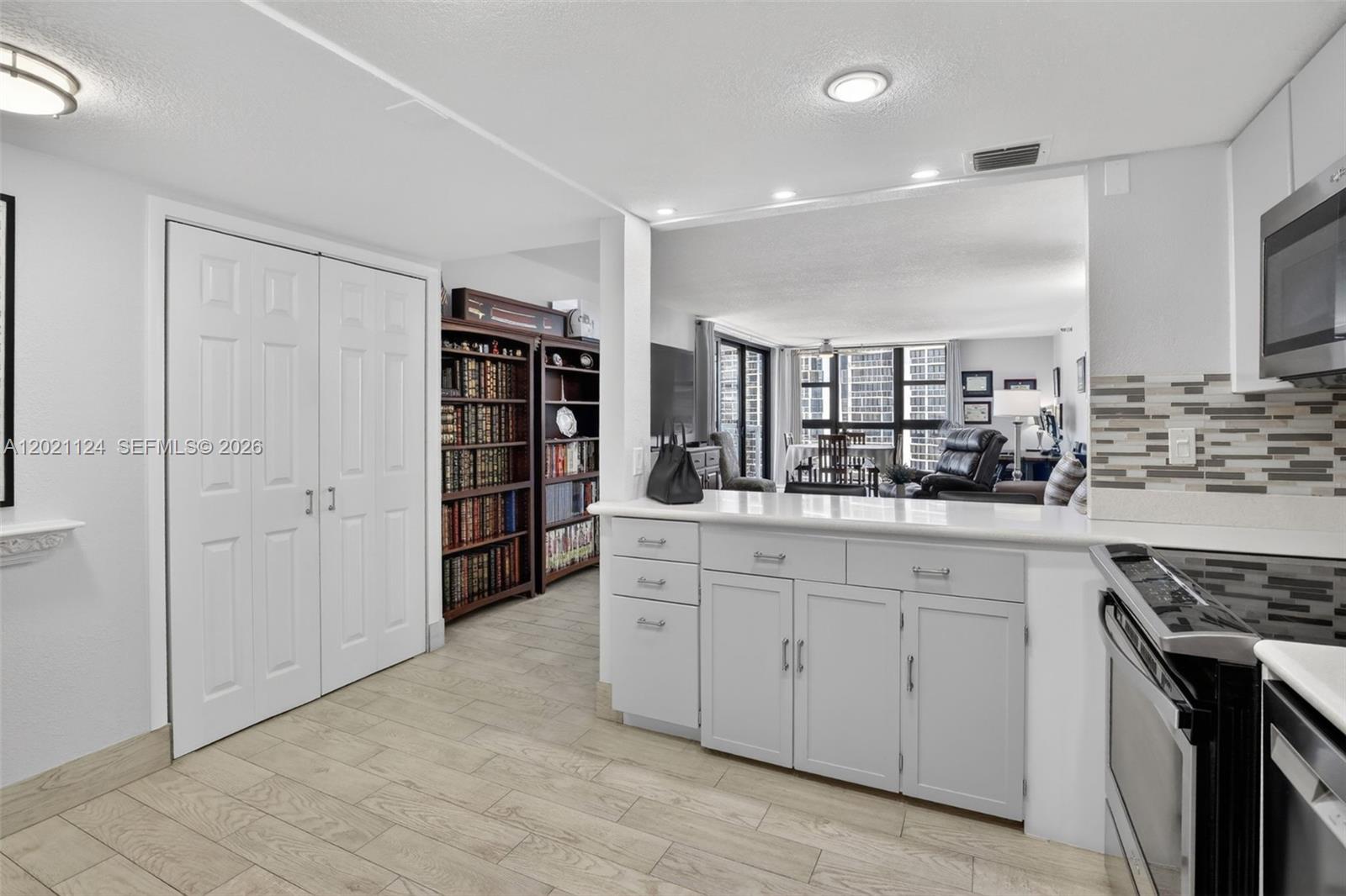 WATERVIEW CONDO - Residential