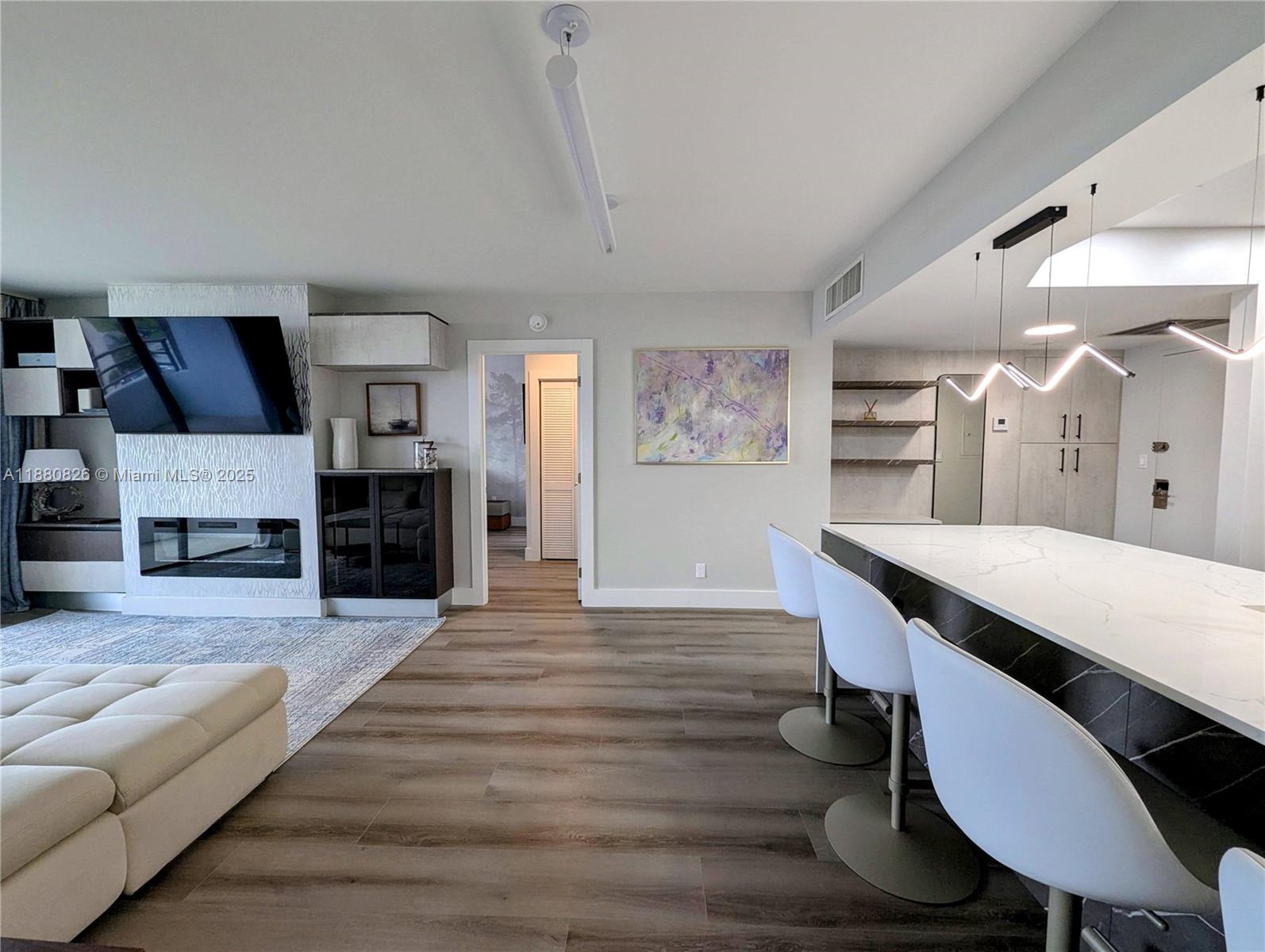 OLYMPUS CONDO PHASE - Residential Lease