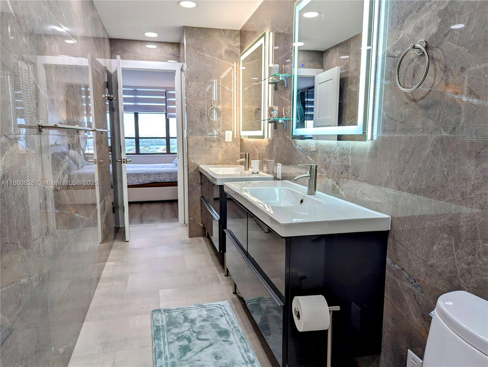 OLYMPUS CONDO PHASE - Residential Lease