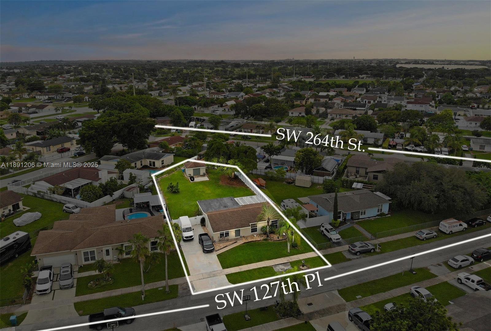 MEADOW WOOD MANOR SEC I - Residential