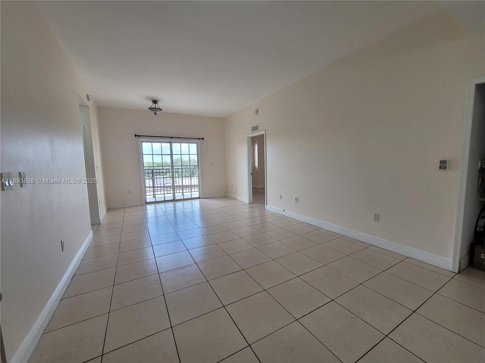 GRANADA GRAND CONDO - Residential Lease