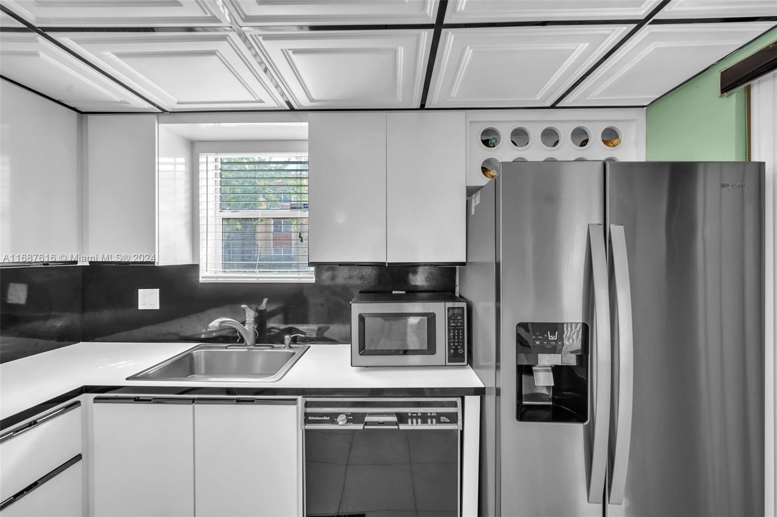 OAKBROOK VIII CONDO - Residential