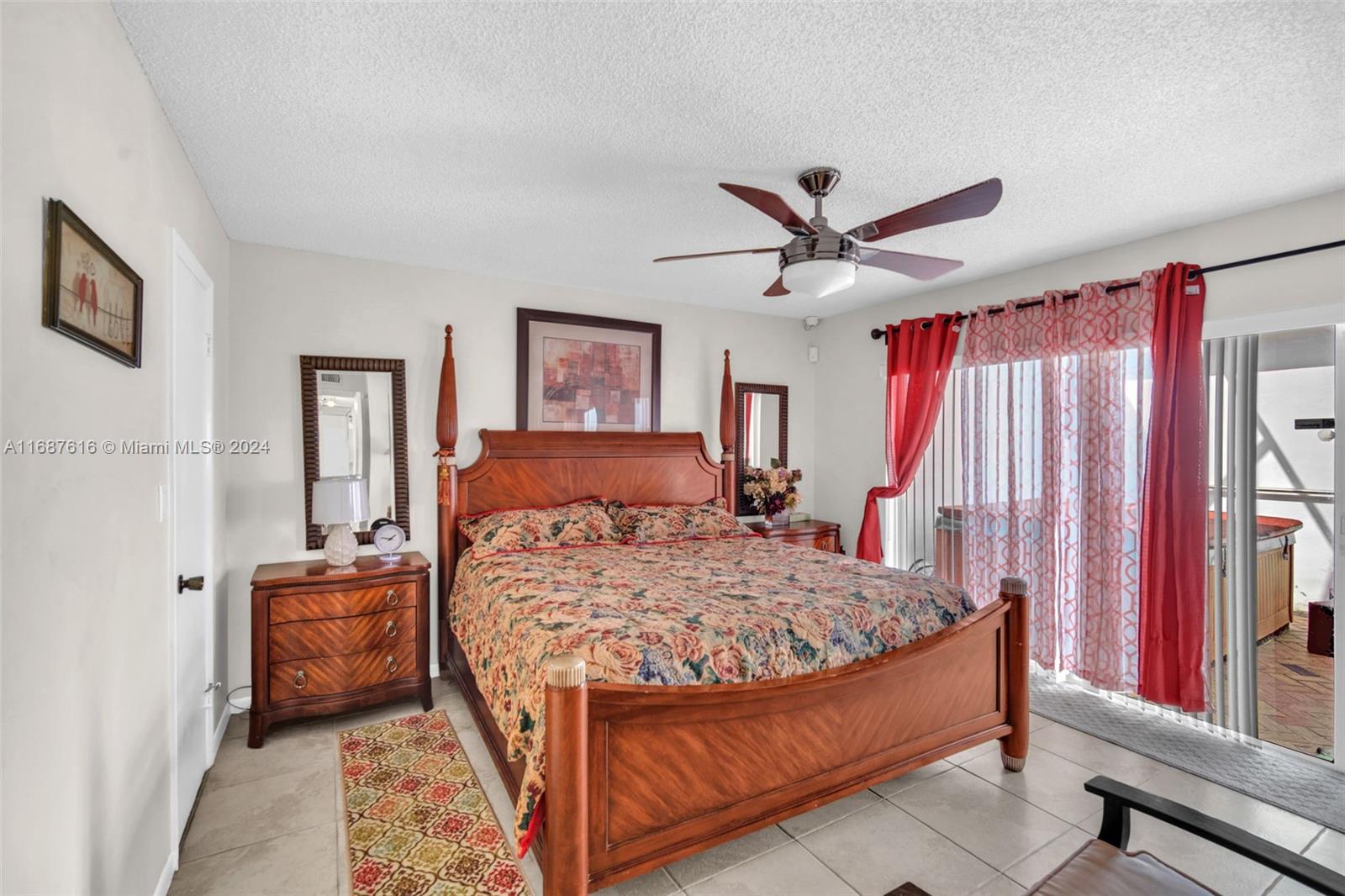 OAKBROOK VIII CONDO - Residential