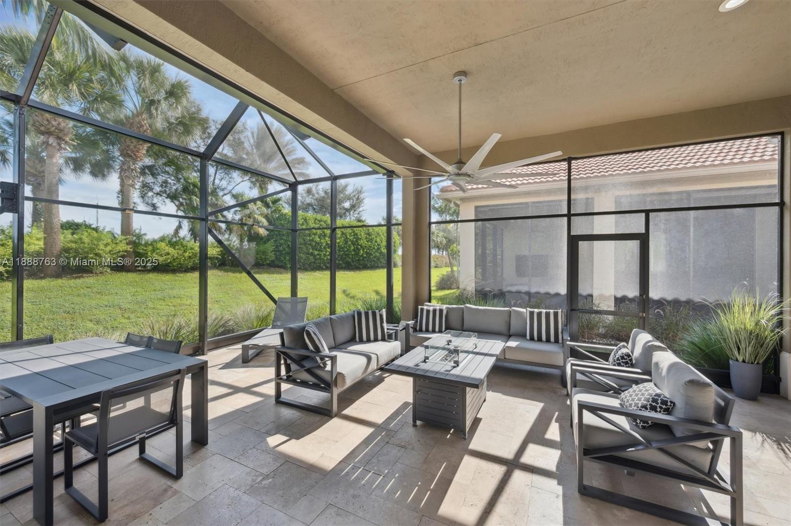 PARKLAND ROYALE - Residential