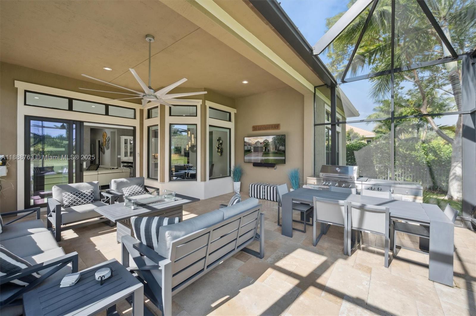 PARKLAND ROYALE - Residential