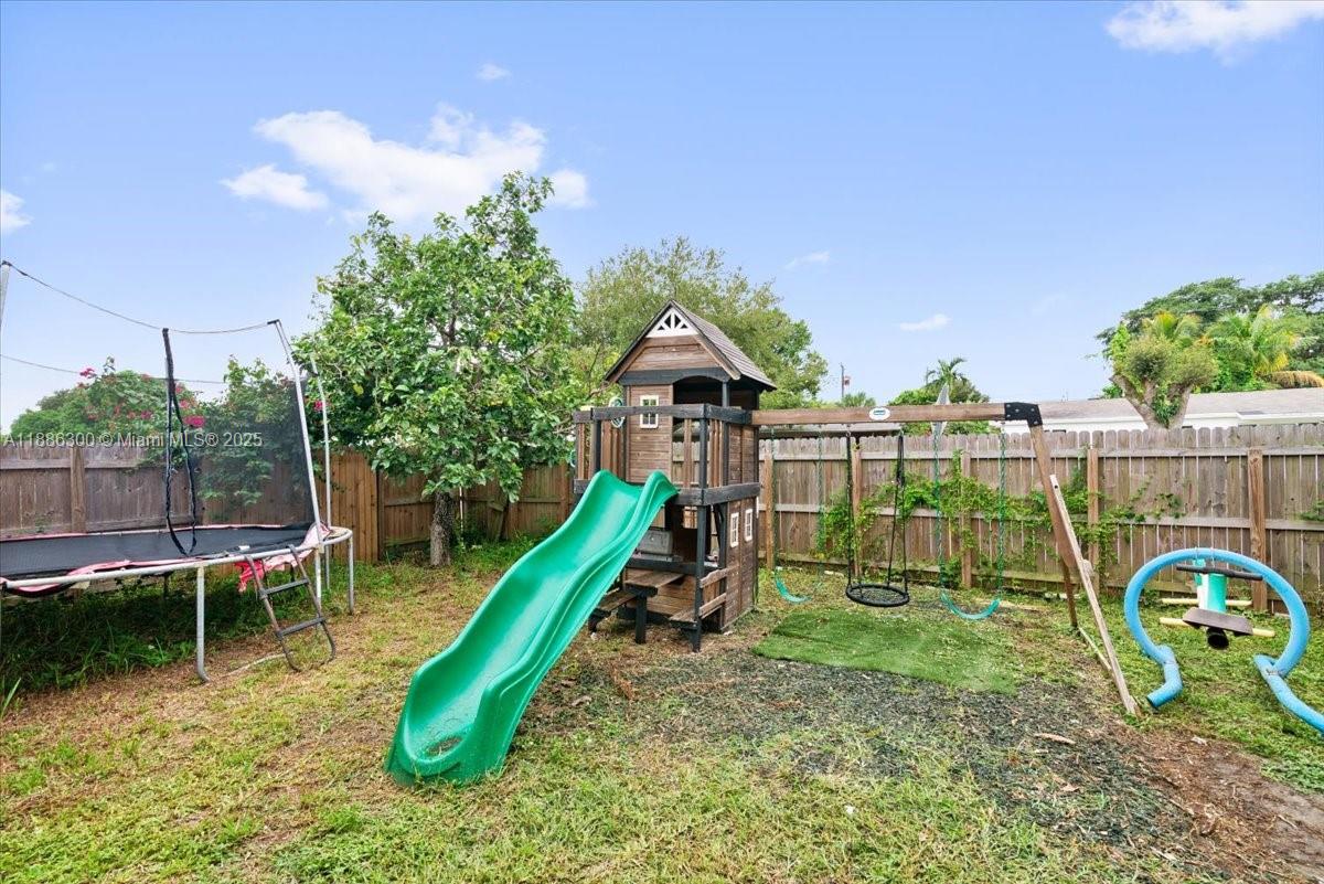 BROADVIEW PARK SEC 4 - Residential