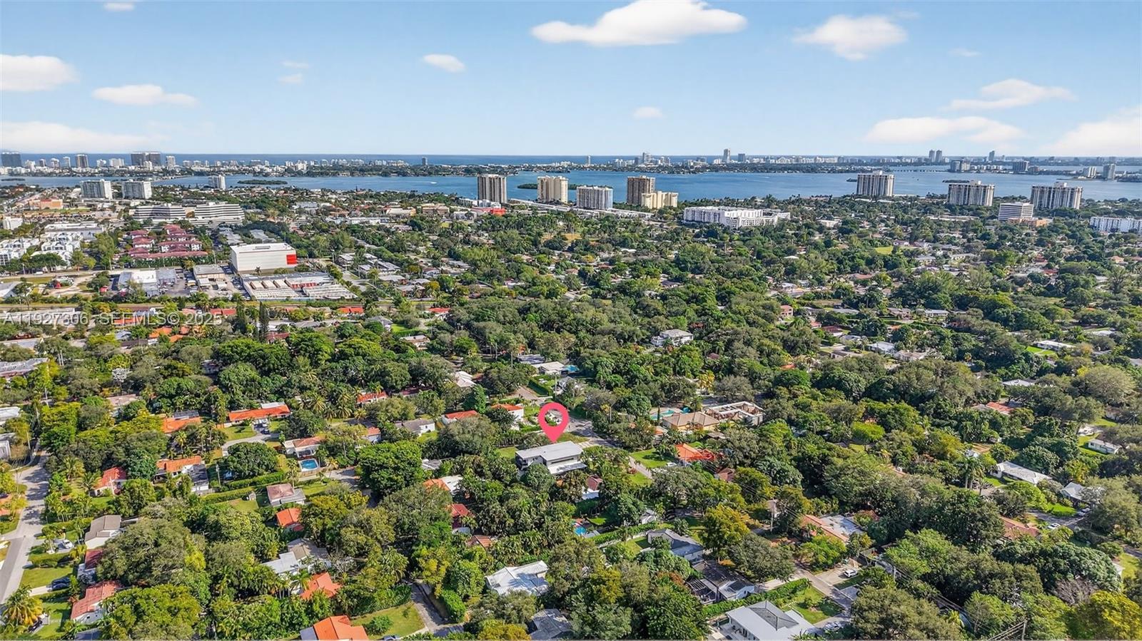 BISCAYNE LAWN EXTENSION - Residential