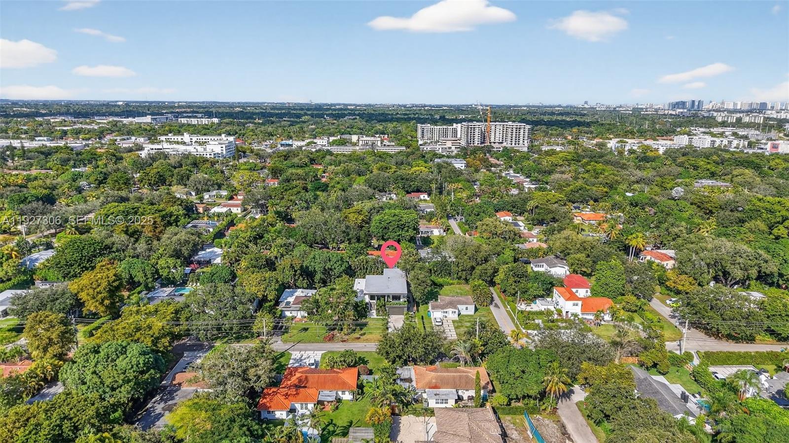 BISCAYNE LAWN EXTENSION - Residential