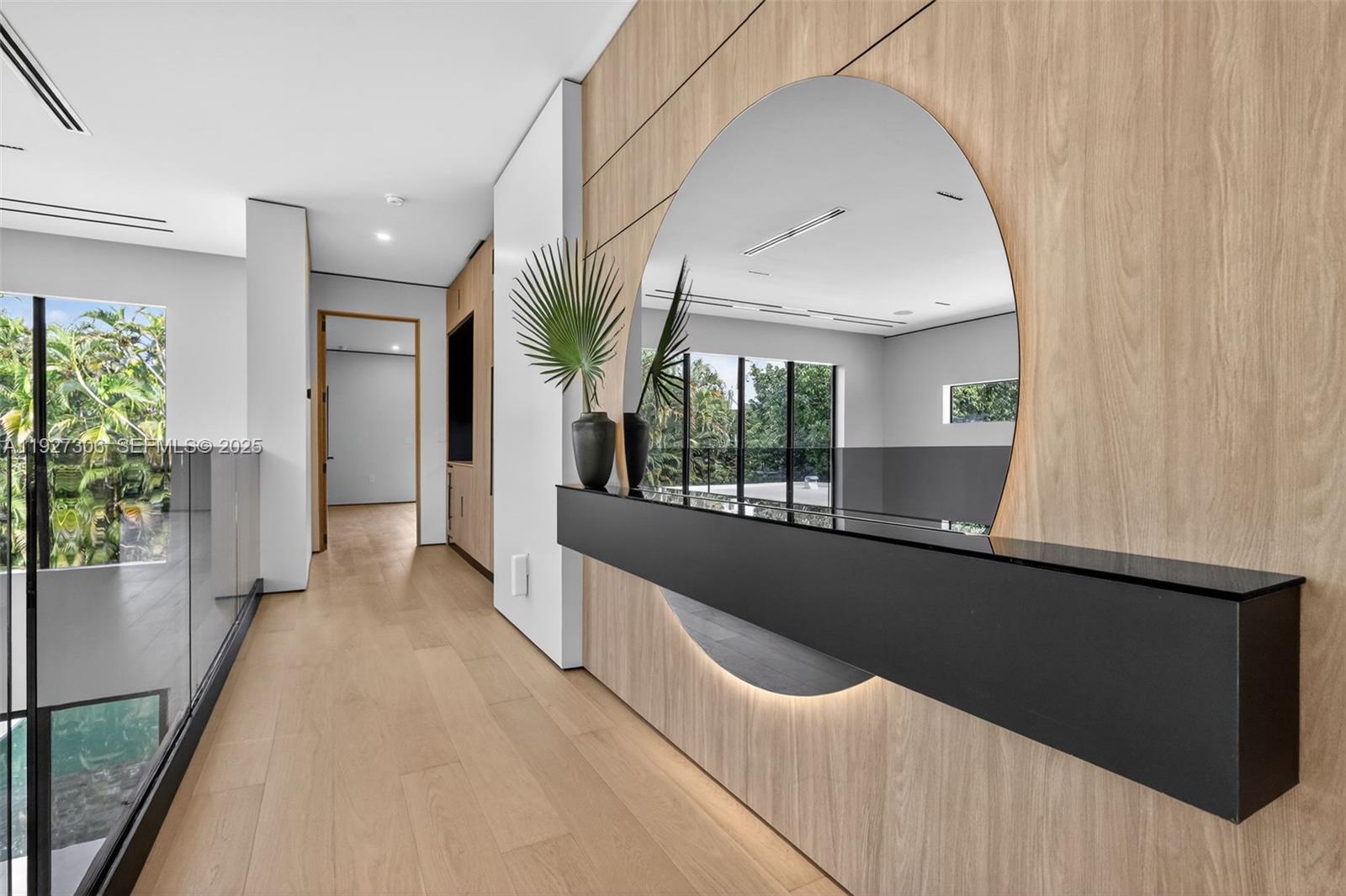 BISCAYNE LAWN EXTENSION - Residential