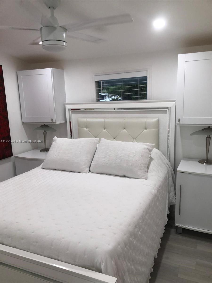 GATEWAY ESTATES PARK COND - Residential