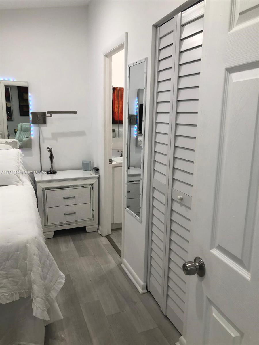 GATEWAY ESTATES PARK COND - Residential