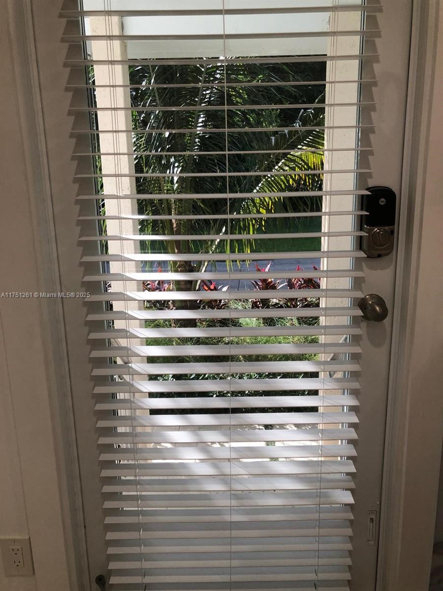 GATEWAY ESTATES PARK COND - Residential