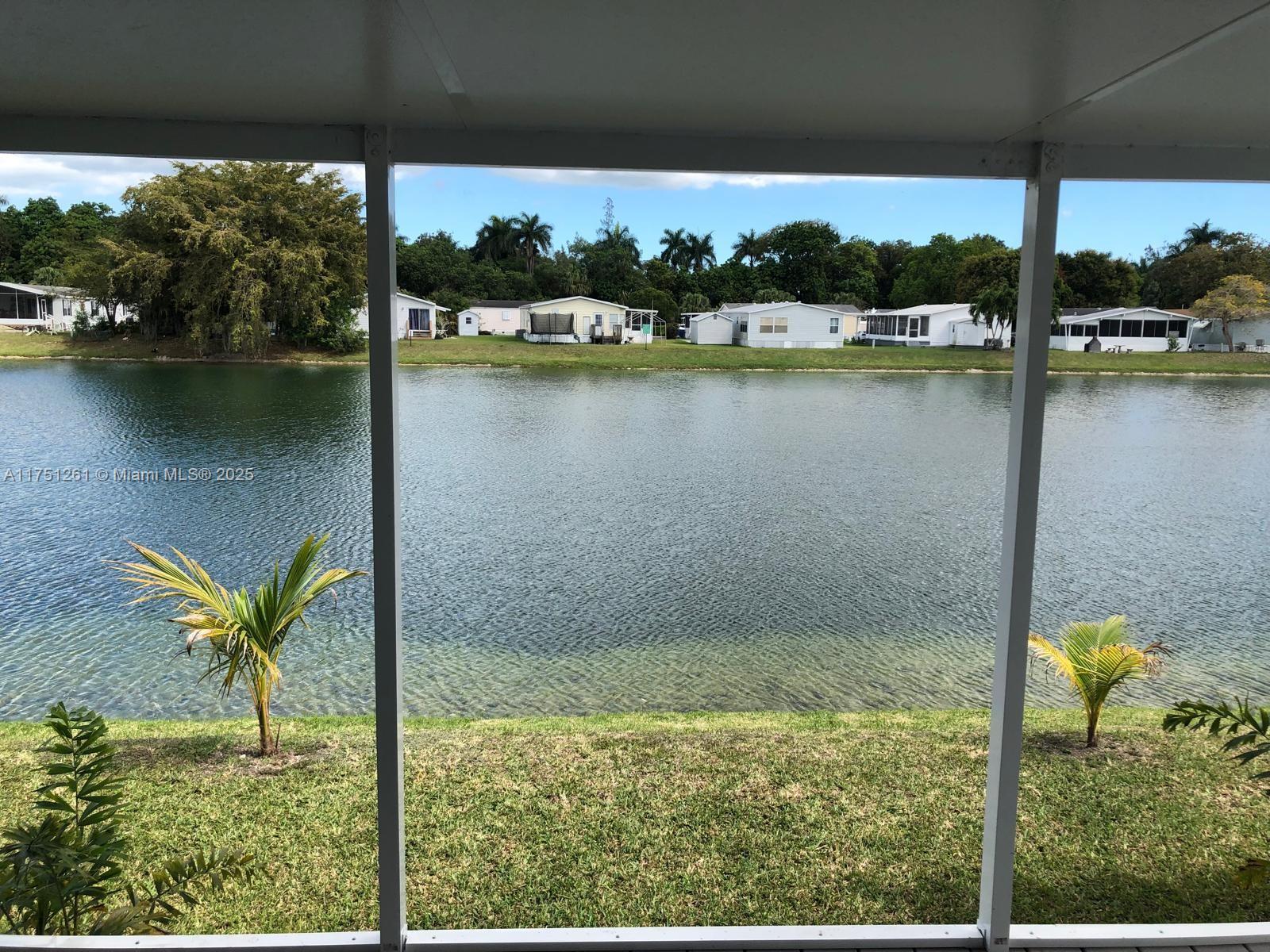 GATEWAY ESTATES PARK COND - Residential