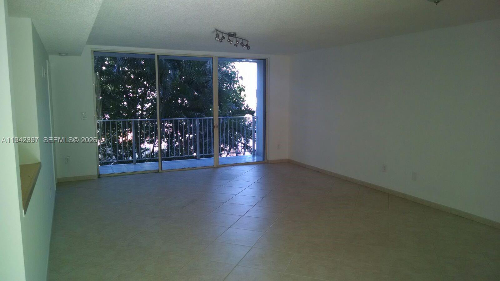 INTRACOASTAL POINT CONDO - Residential