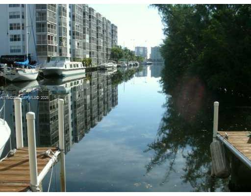INTRACOASTAL POINT CONDO - Residential