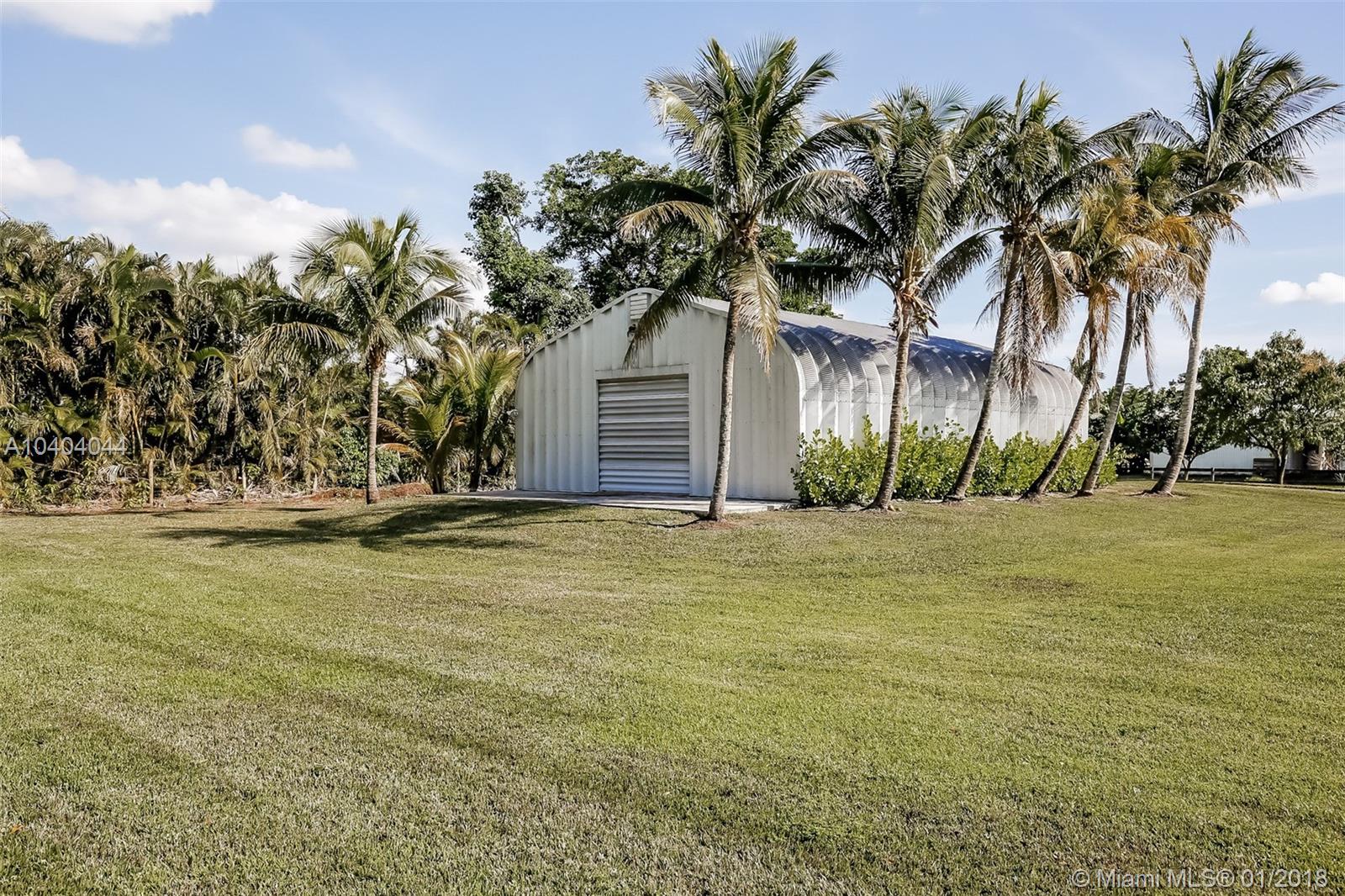 SUNSHINE RANCHES - Residential