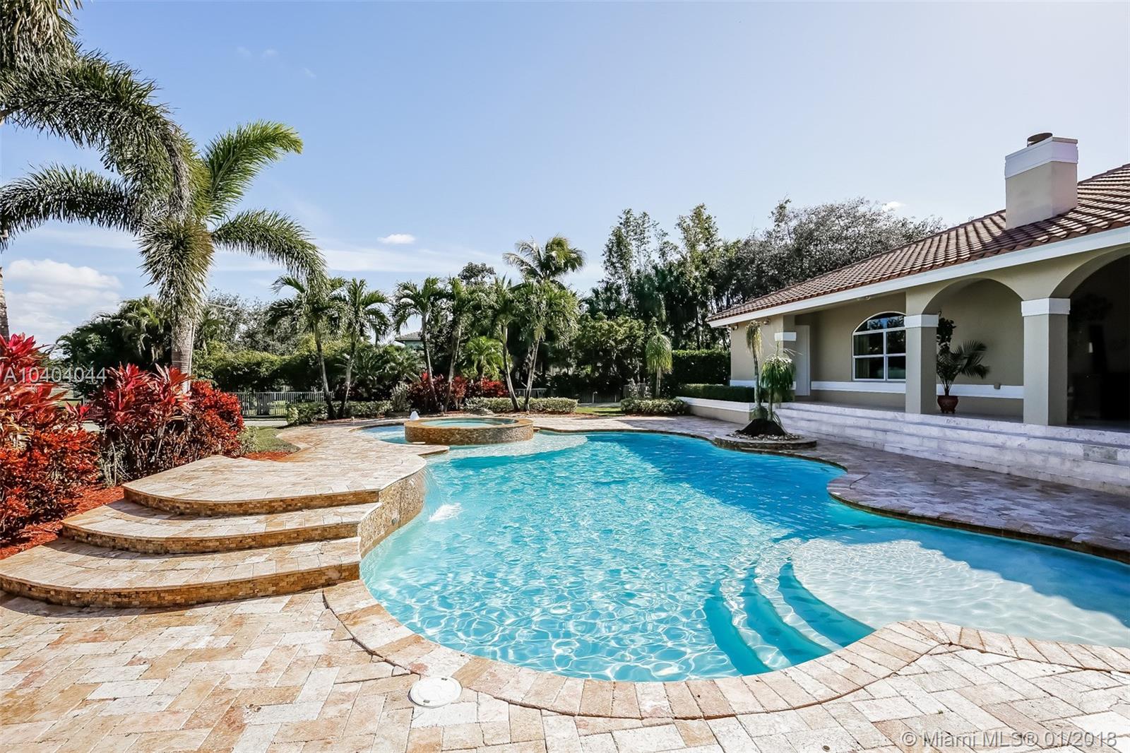 SUNSHINE RANCHES - Residential