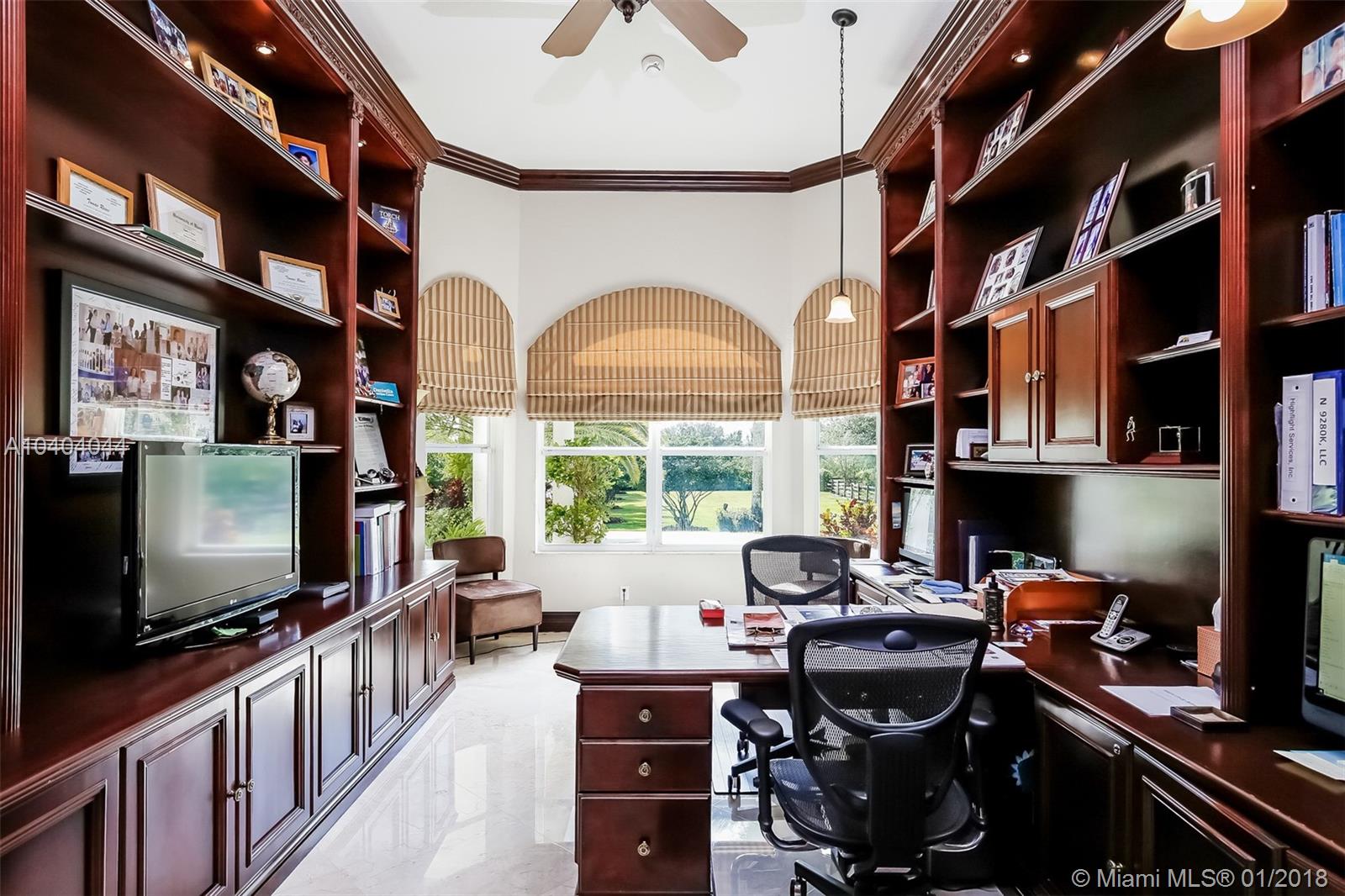 SUNSHINE RANCHES - Residential