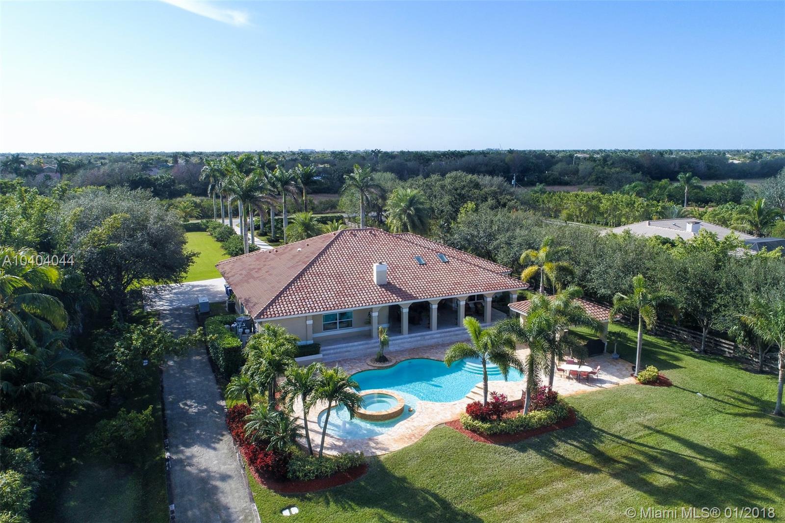 SUNSHINE RANCHES - Residential