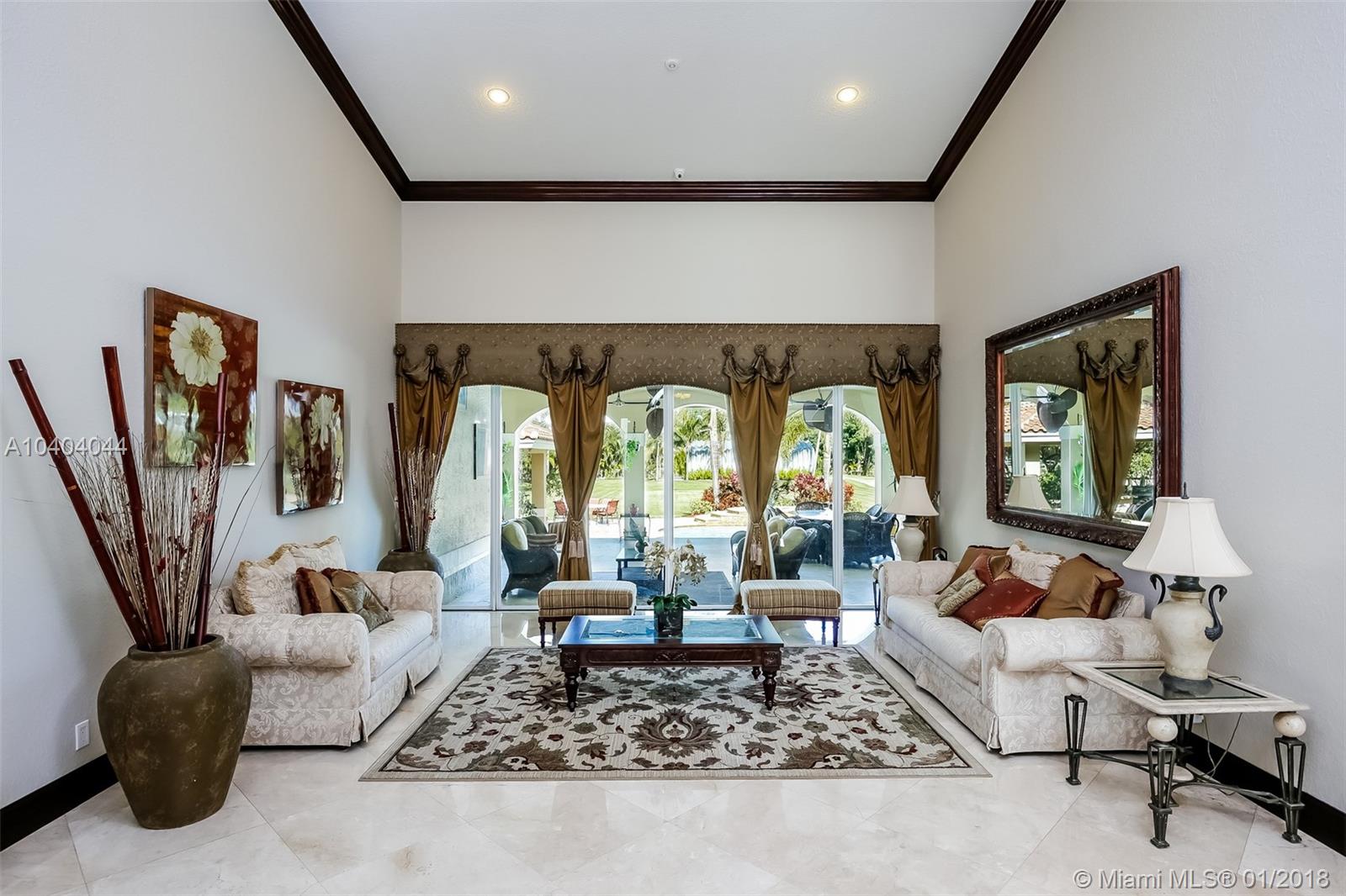 SUNSHINE RANCHES - Residential