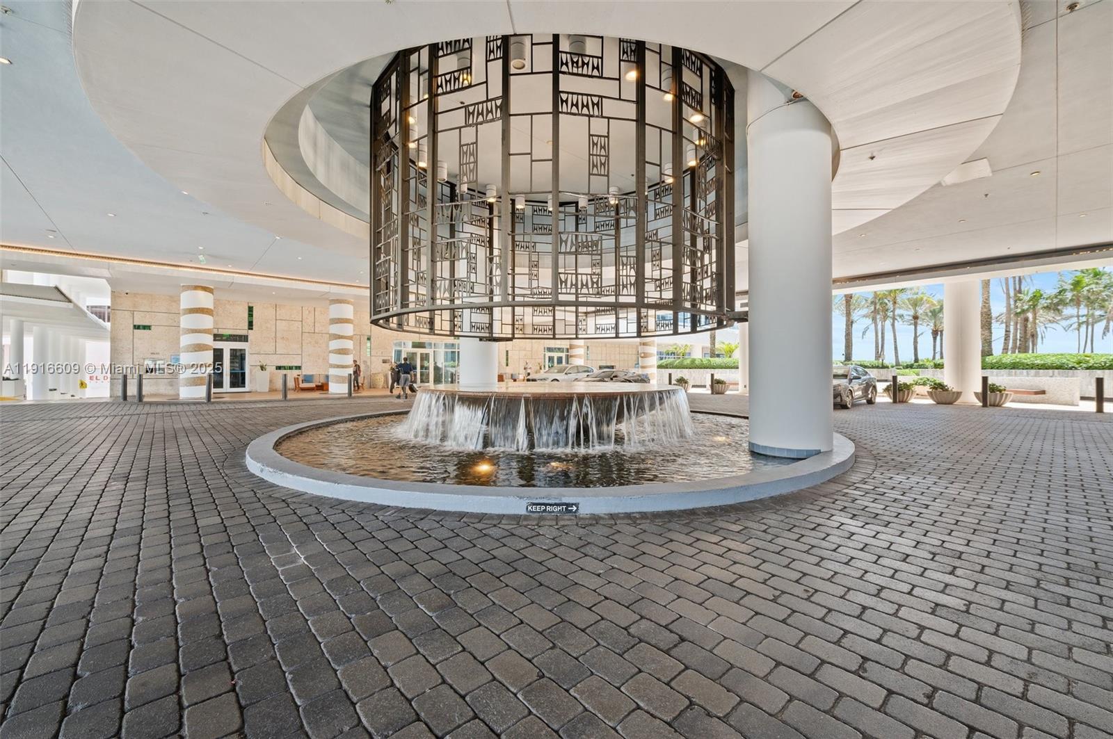 CENTRAL CARILLON BEACH CO - Residential