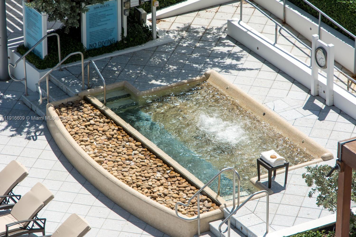 CENTRAL CARILLON BEACH CO - Residential