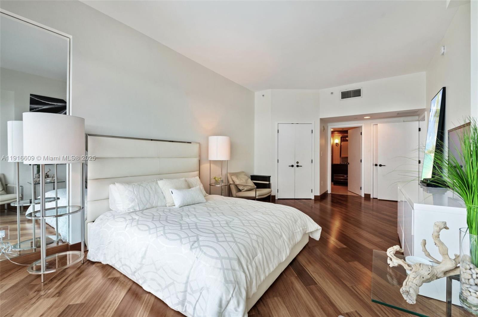 CENTRAL CARILLON BEACH CO - Residential