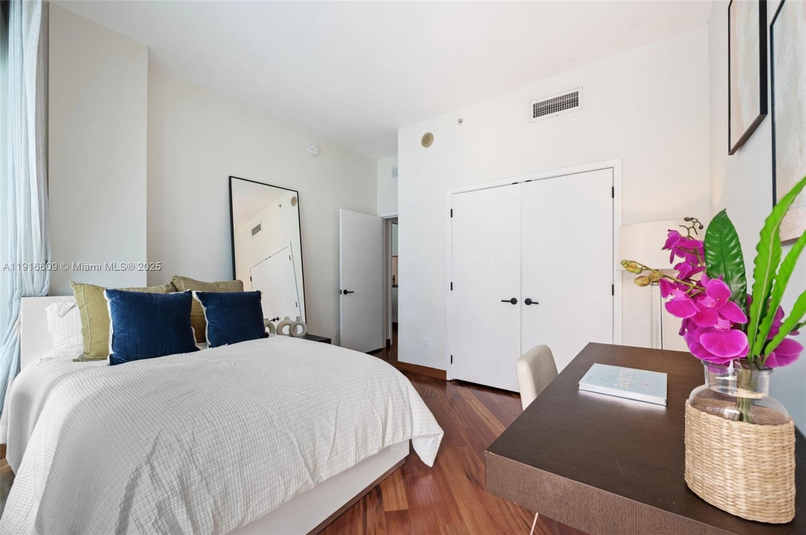 CENTRAL CARILLON BEACH CO - Residential