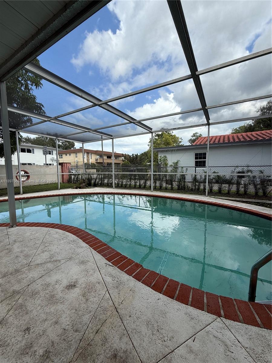 HAMPSHIRE HEATH - Residential Lease