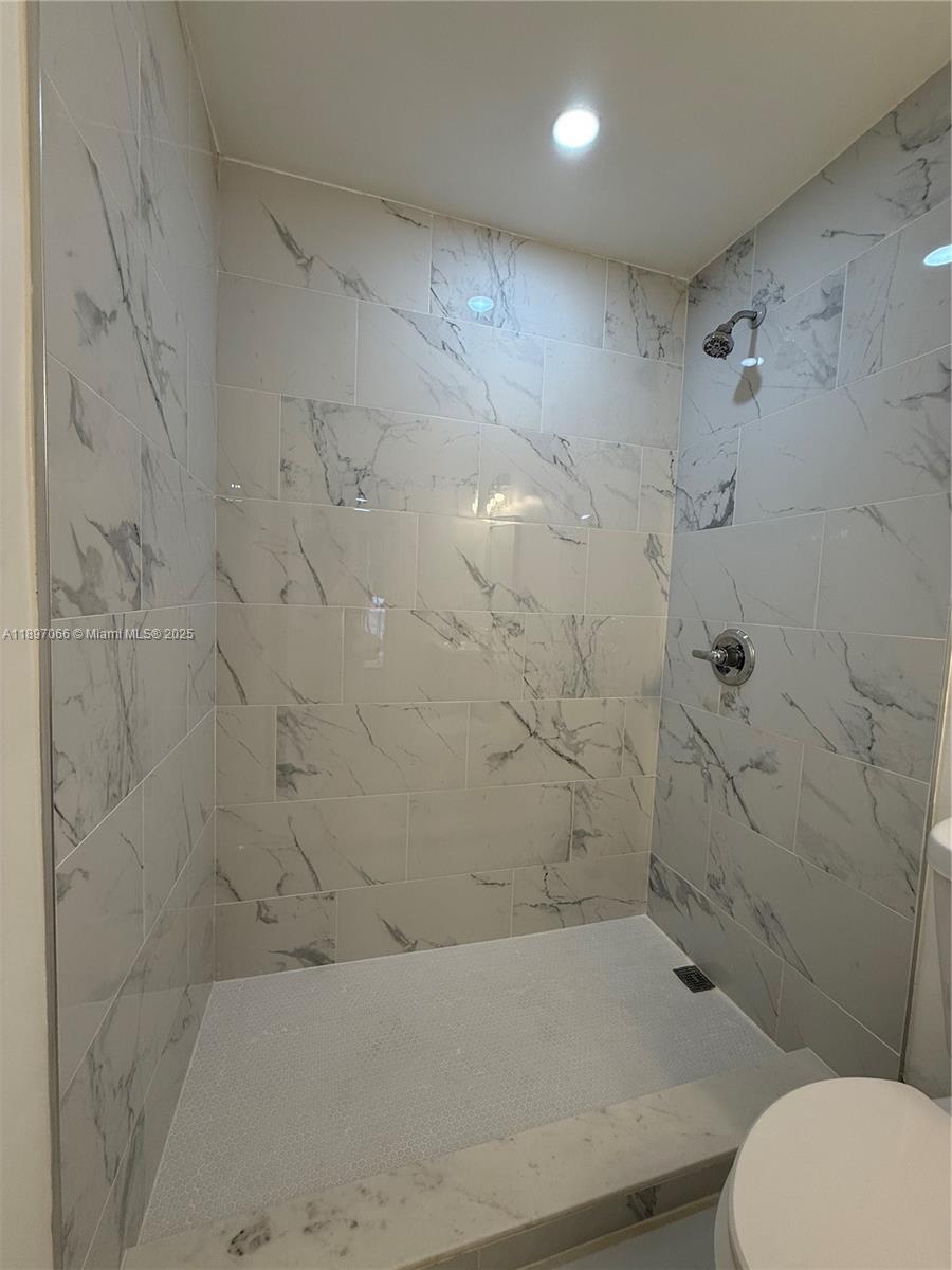 HAMPSHIRE HEATH - Residential Lease