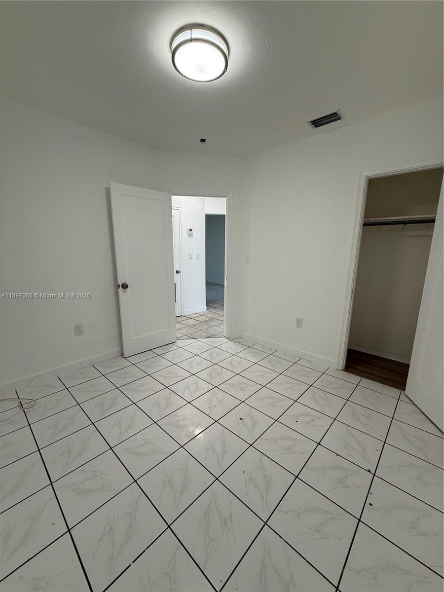 HAMPSHIRE HEATH - Residential Lease