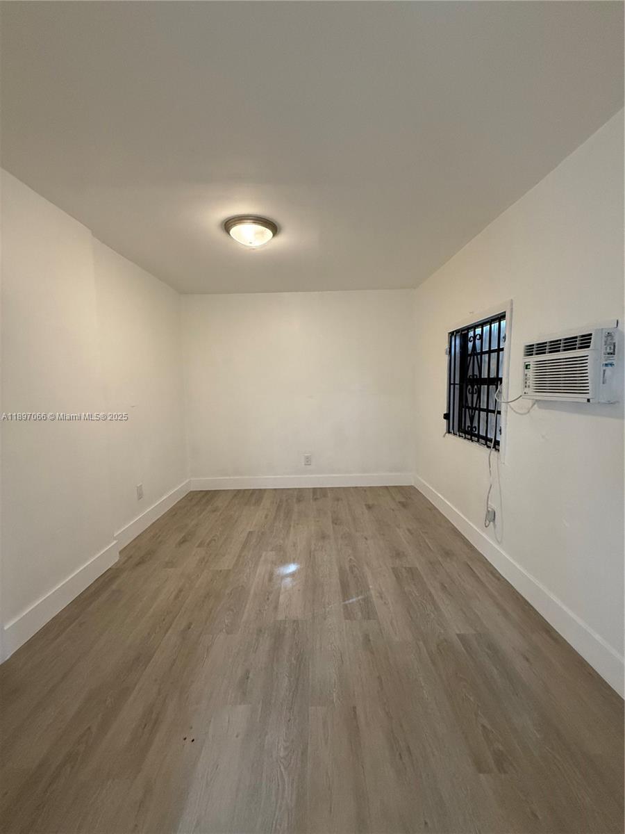 HAMPSHIRE HEATH - Residential Lease