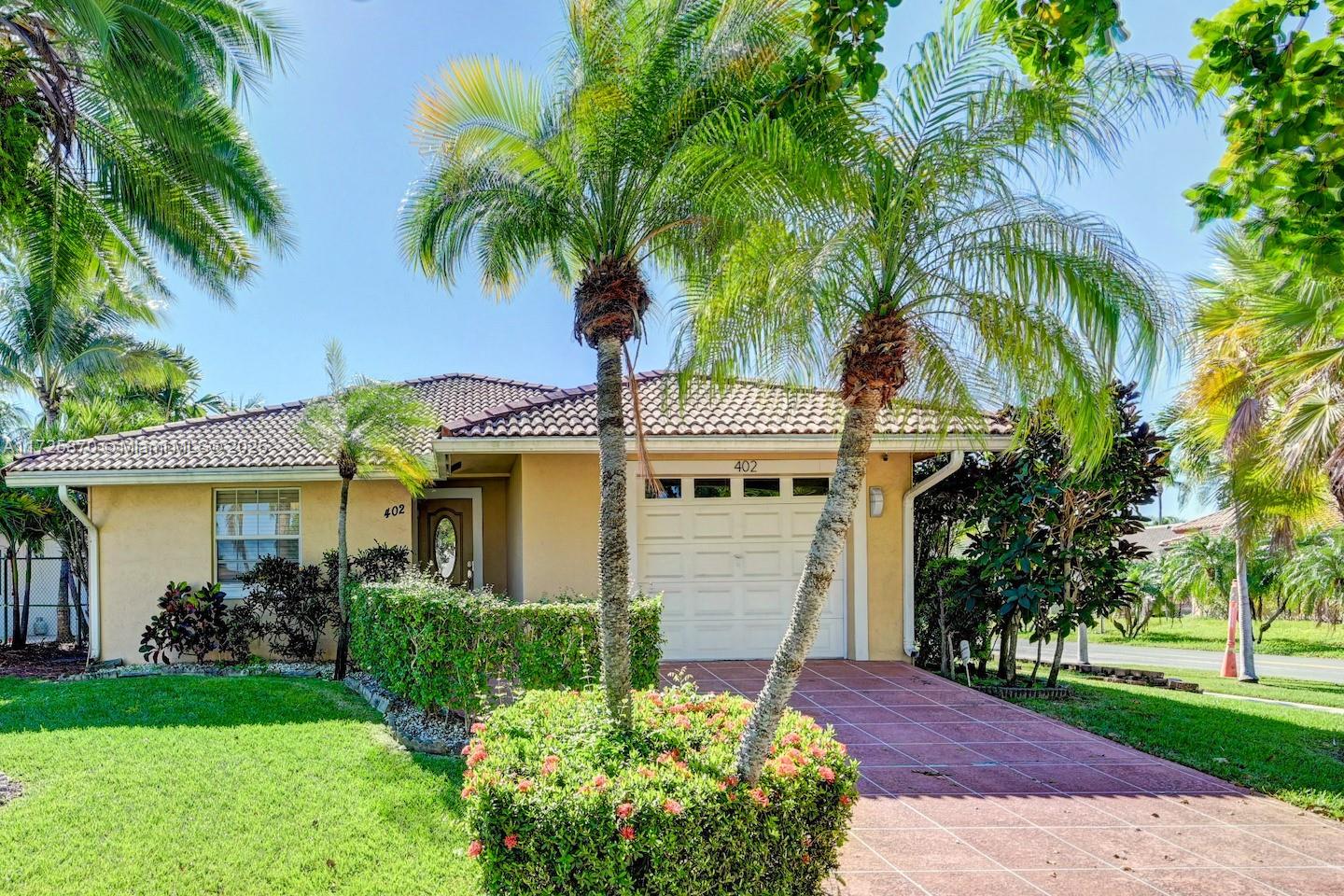 HOLLYWOOD BEACH PARK - Residential