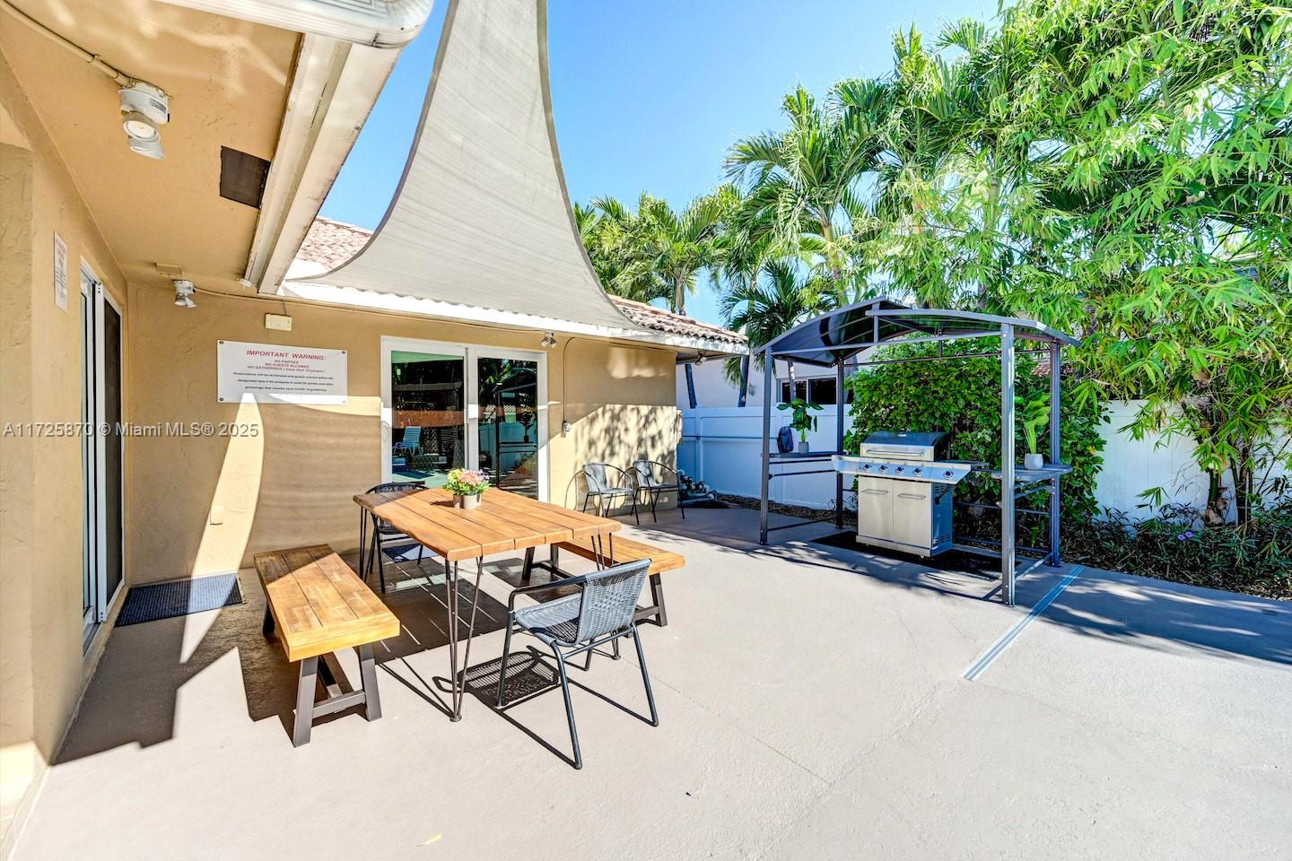 HOLLYWOOD BEACH PARK - Residential