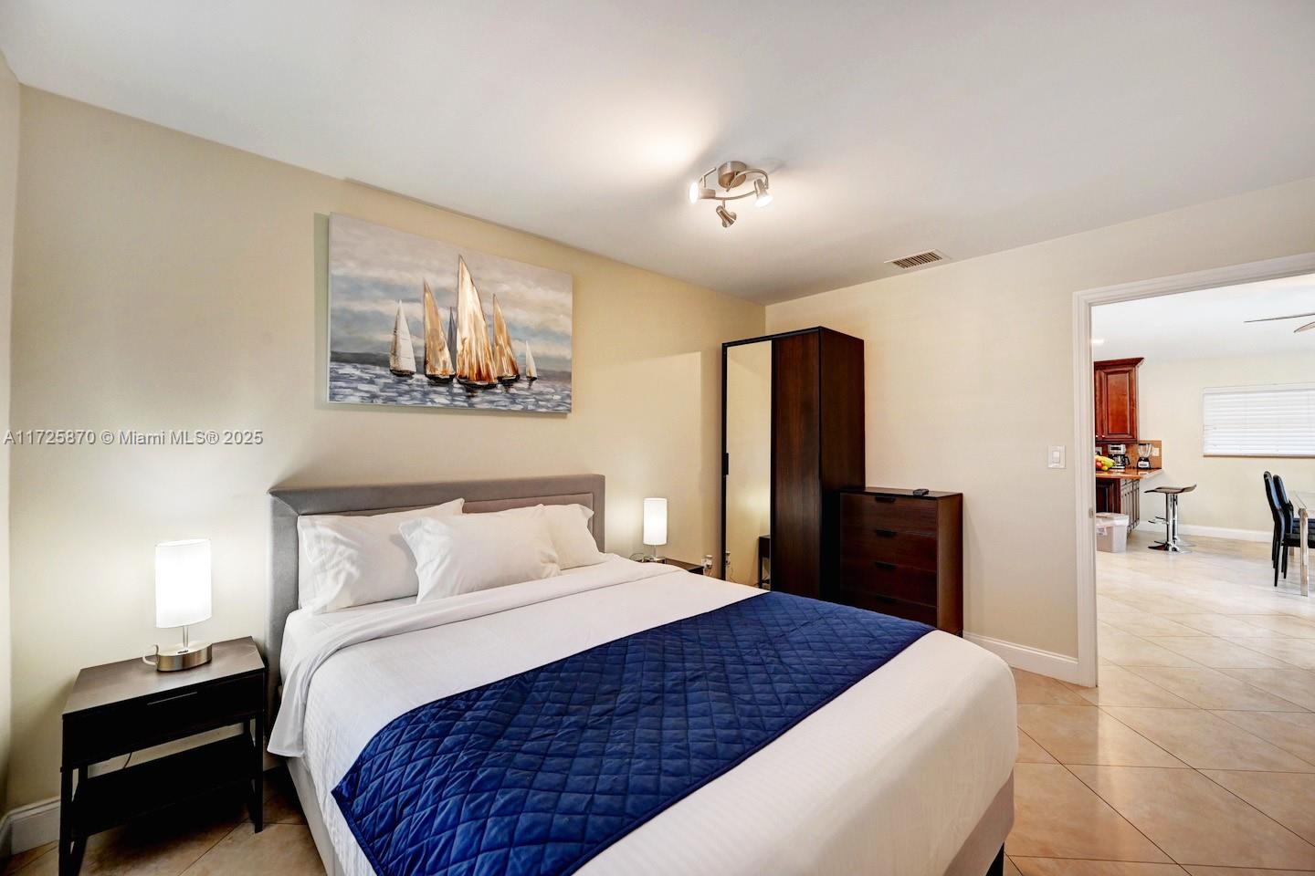 HOLLYWOOD BEACH PARK - Residential