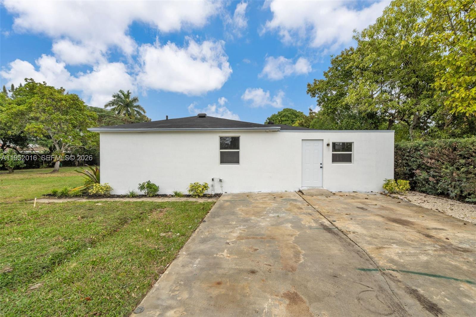 BISC GARDENS SEC C - Residential Income