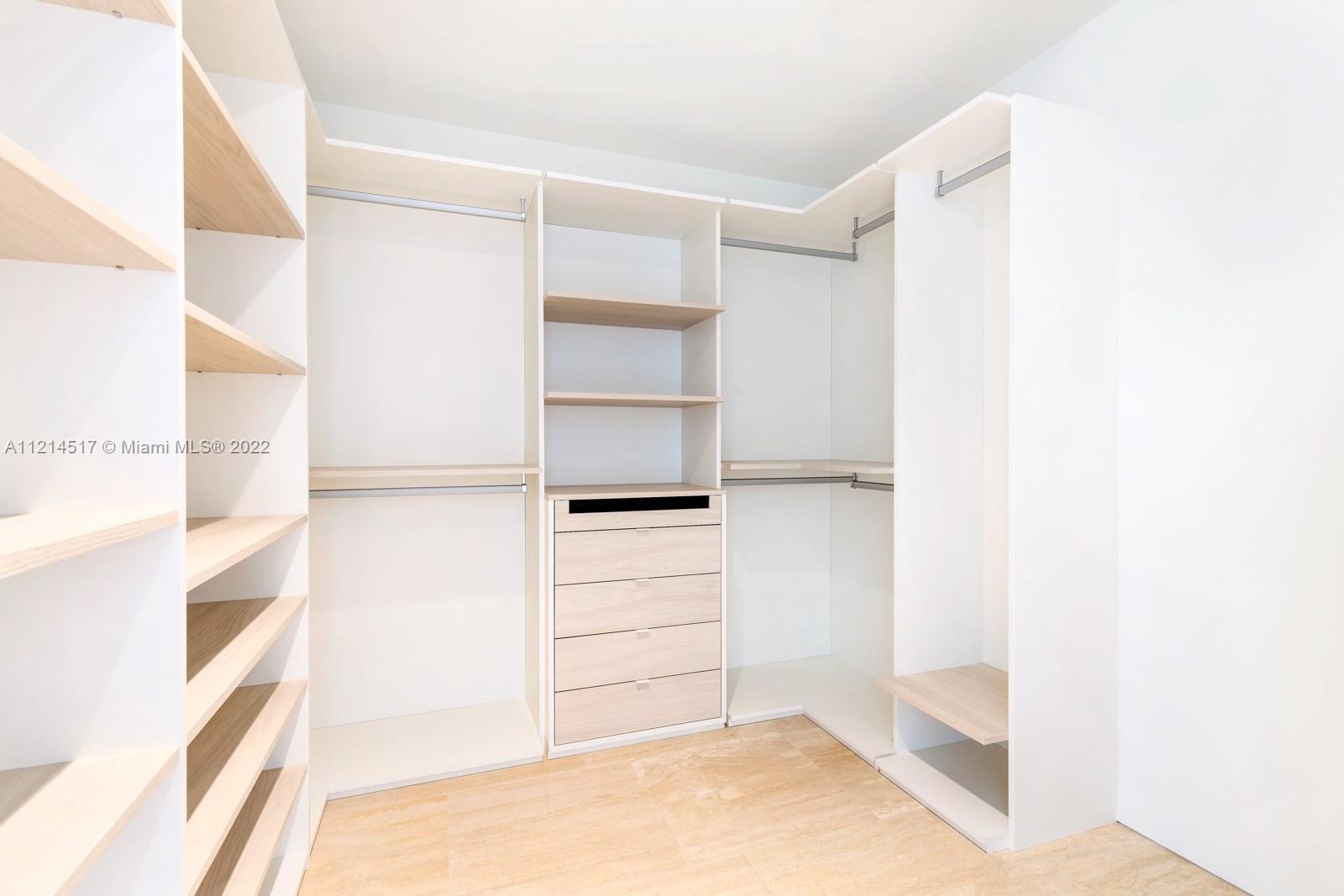 SURF CLUB CONDO - Residential