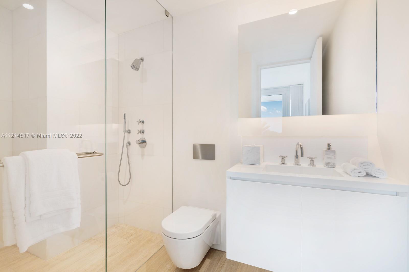 SURF CLUB CONDO - Residential