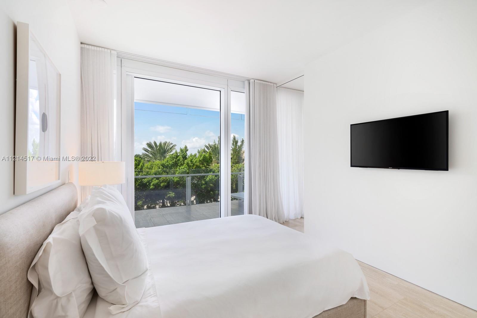 SURF CLUB CONDO - Residential