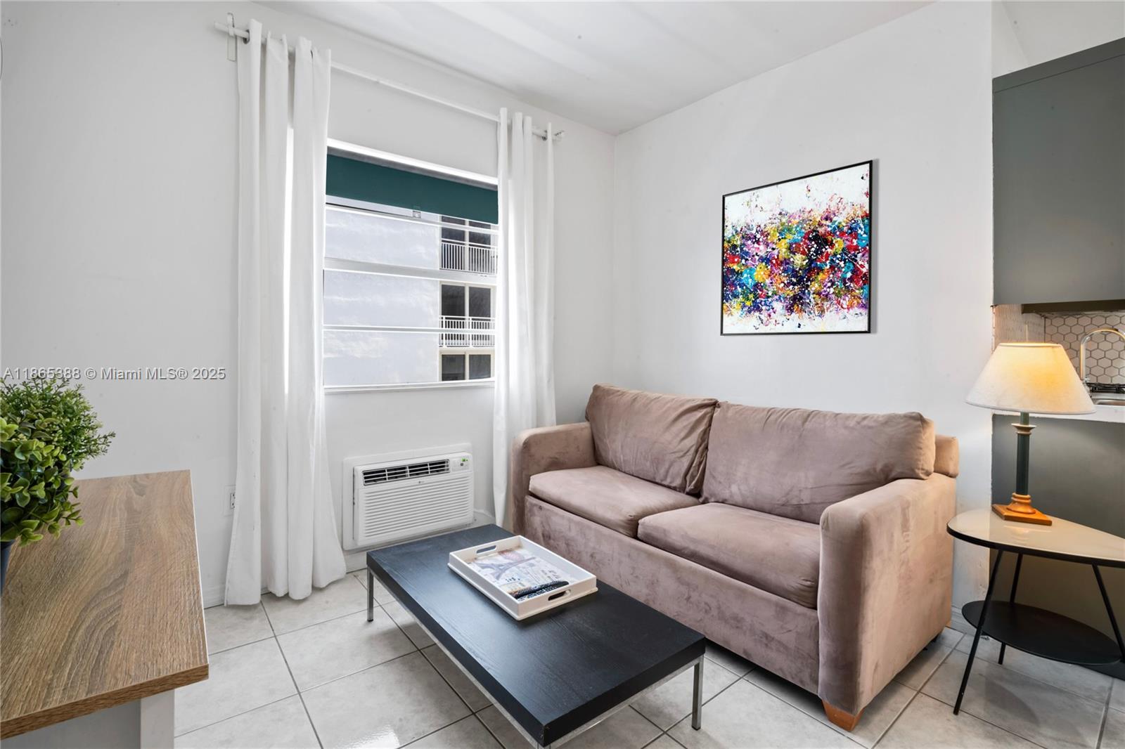 335 Ocean Dr 306
