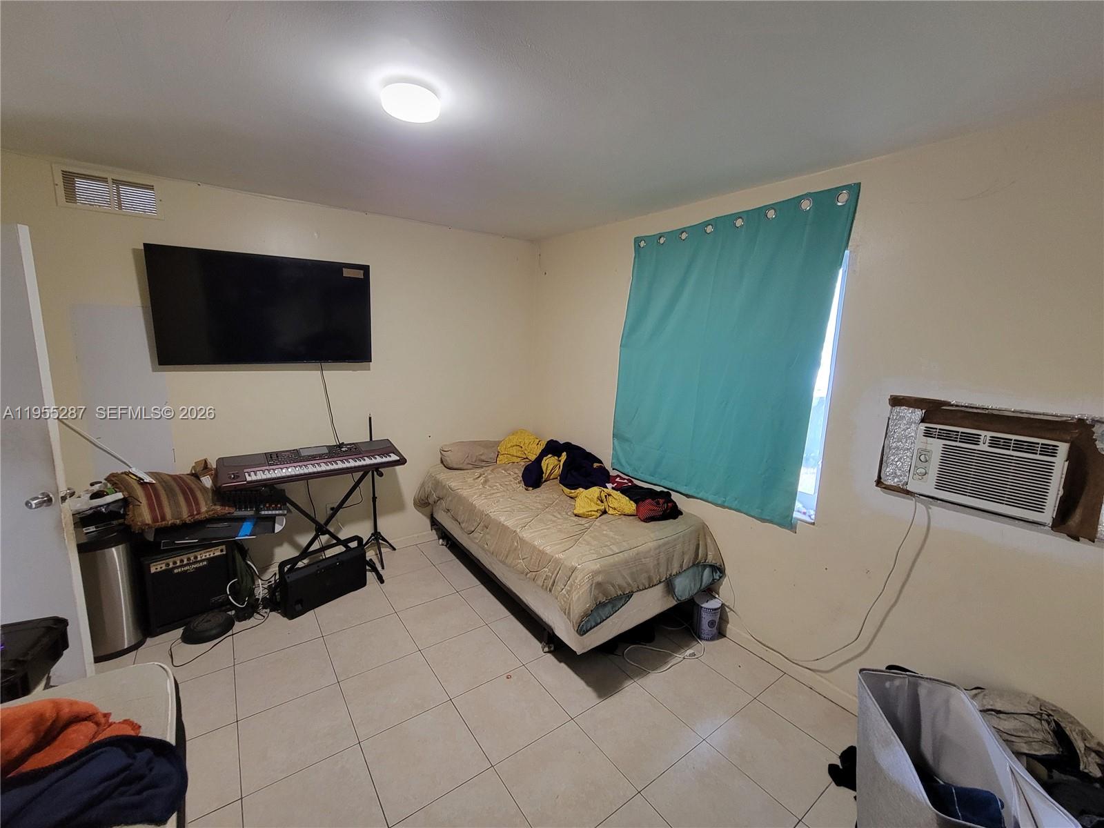 NEWPORT - Residential Income