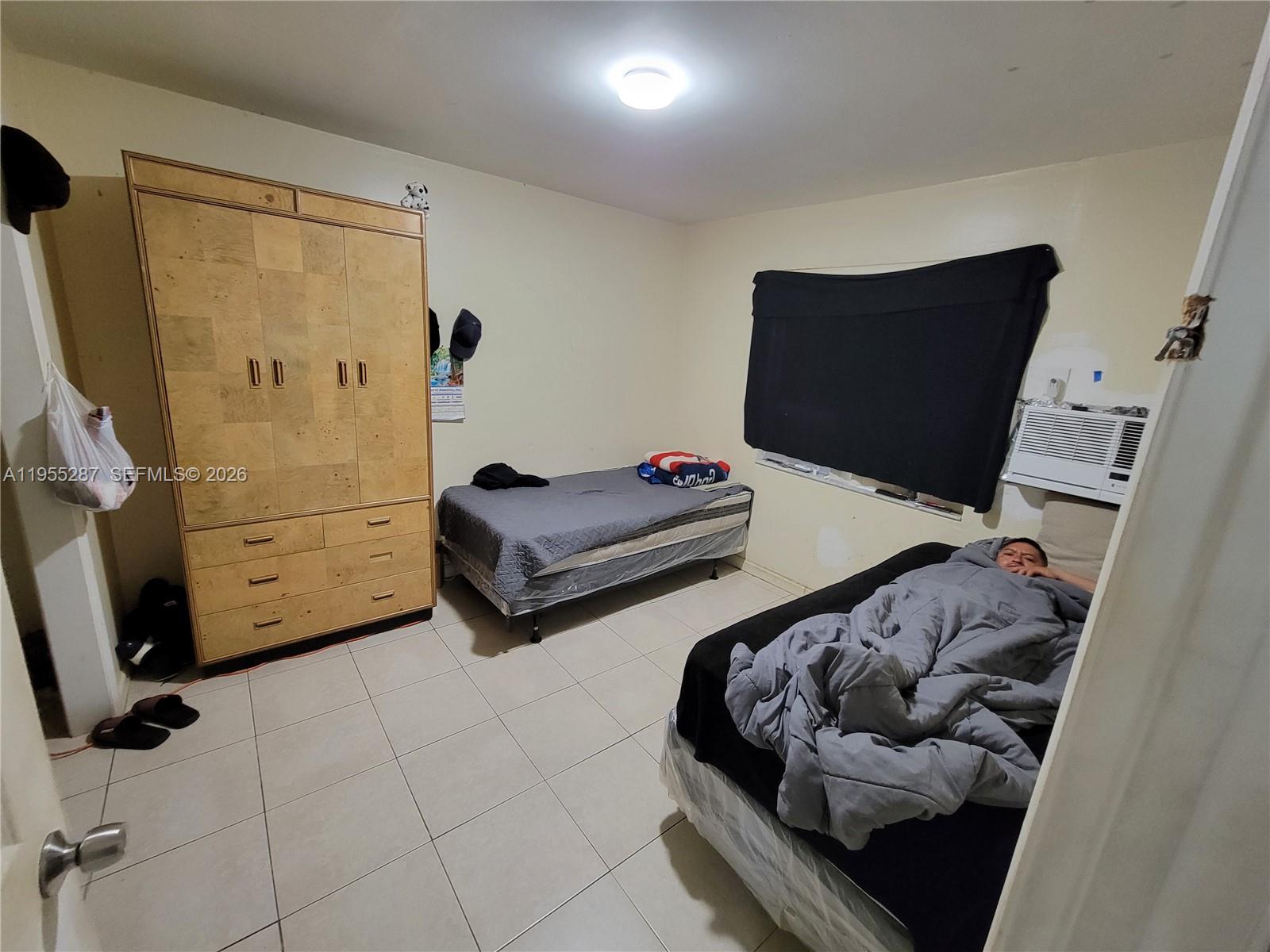 NEWPORT - Residential Income