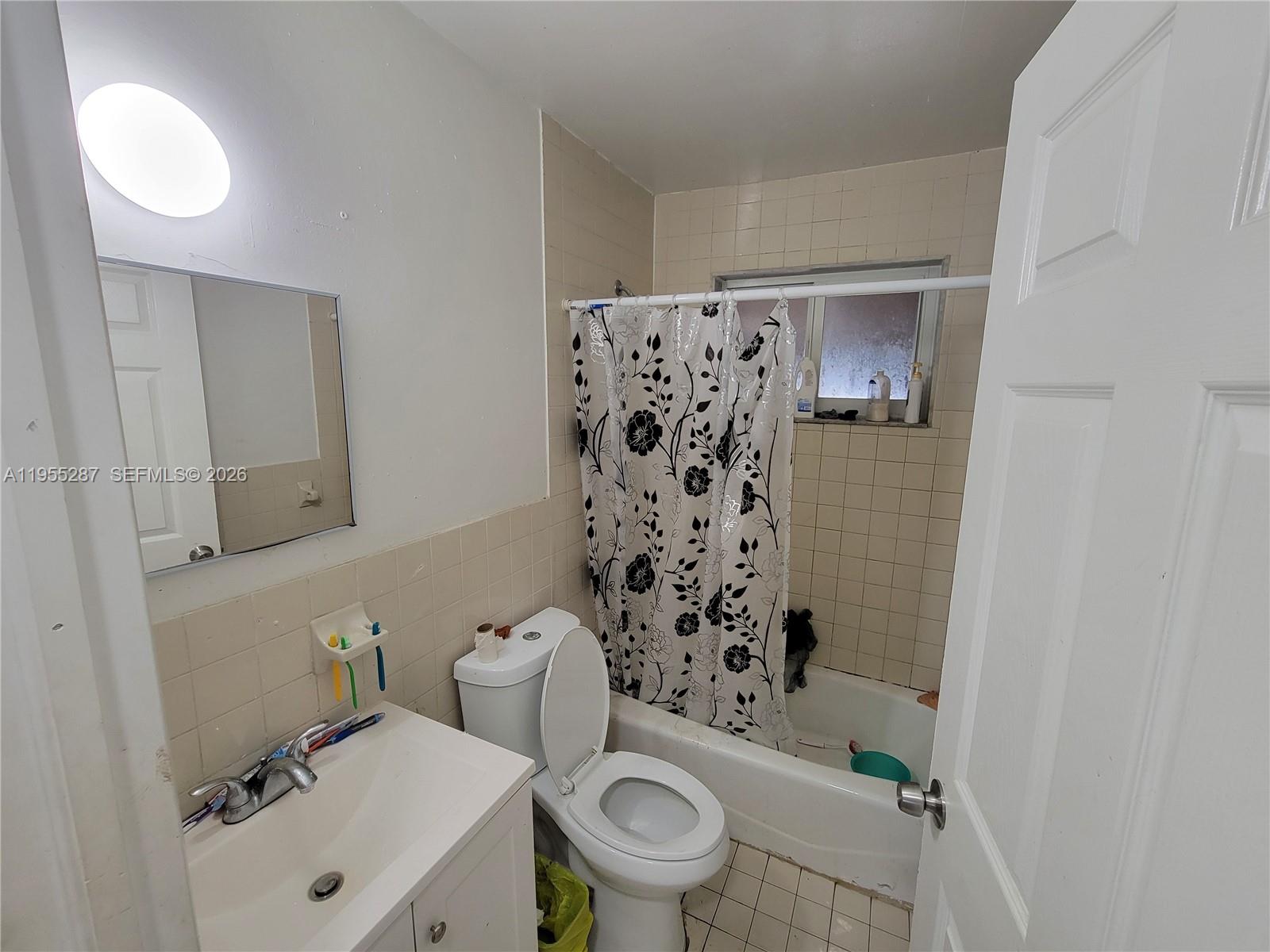 NEWPORT - Residential Income