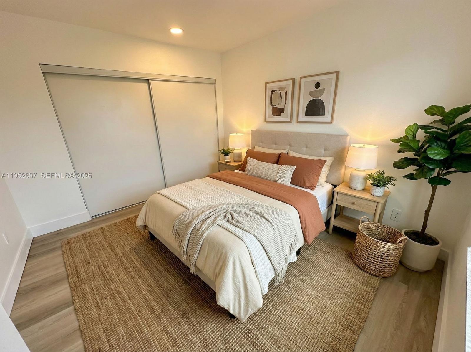 EAST WIND LAKE VILLAGE - Residential Lease