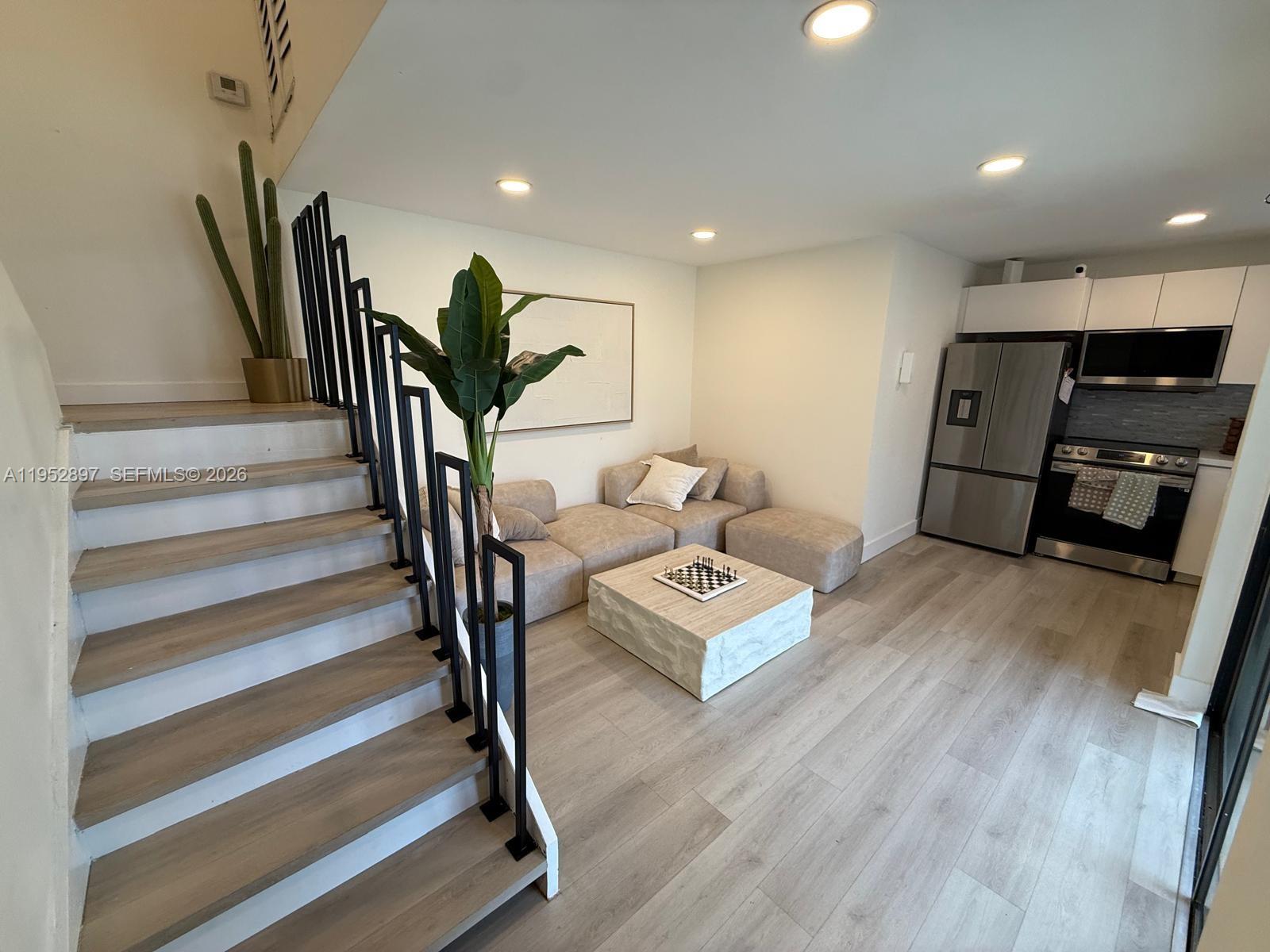 EAST WIND LAKE VILLAGE - Residential Lease