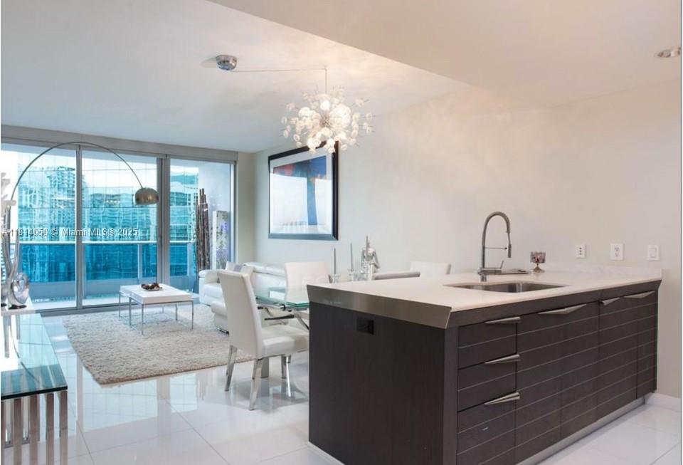 200 Biscayne Boulevard Way 3209, Miami, Broward County, Florida - 1 Bedrooms  
2 Bathrooms - 