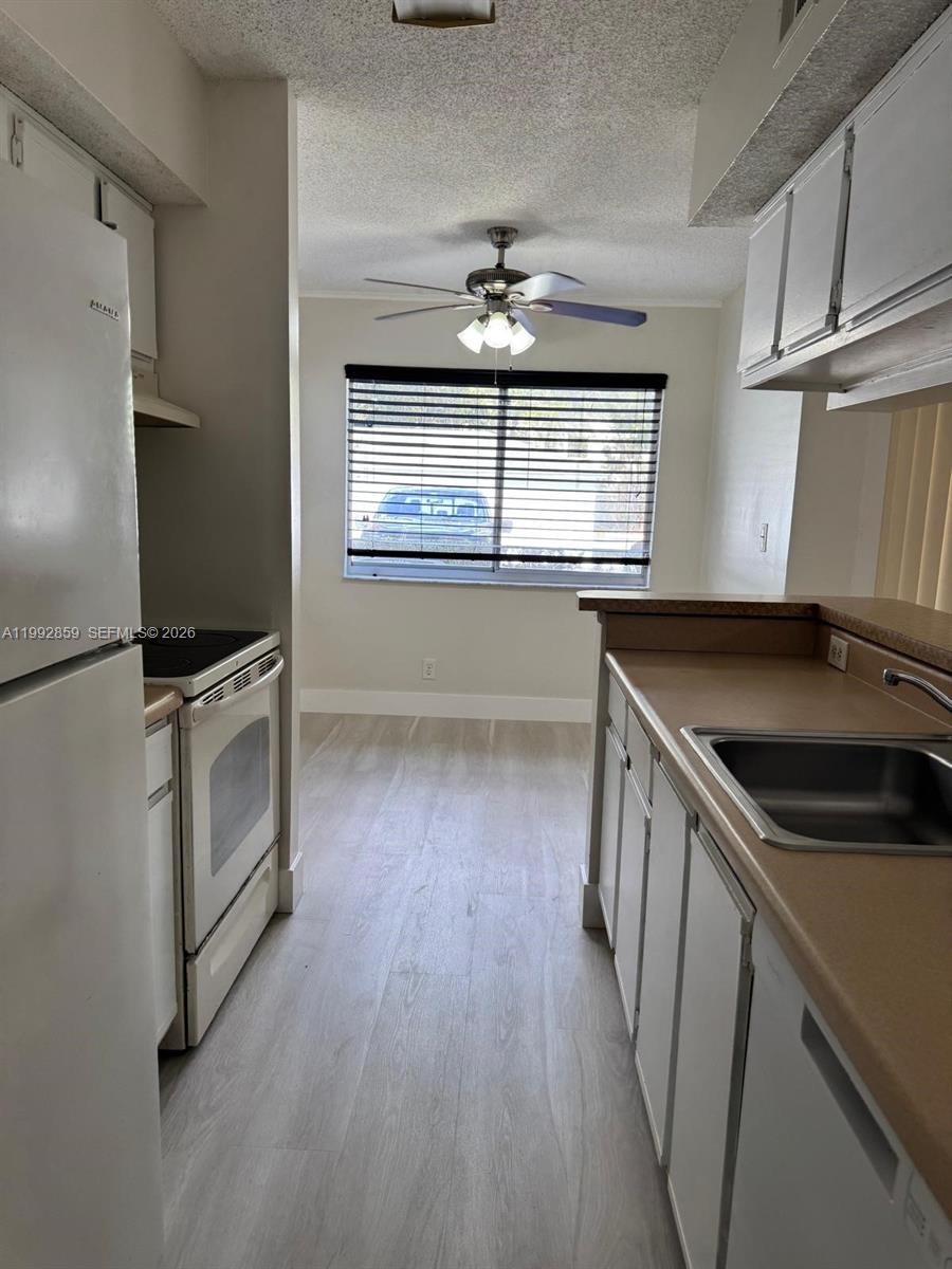 SUN VISTA GARDENS CONDO - Residential Lease