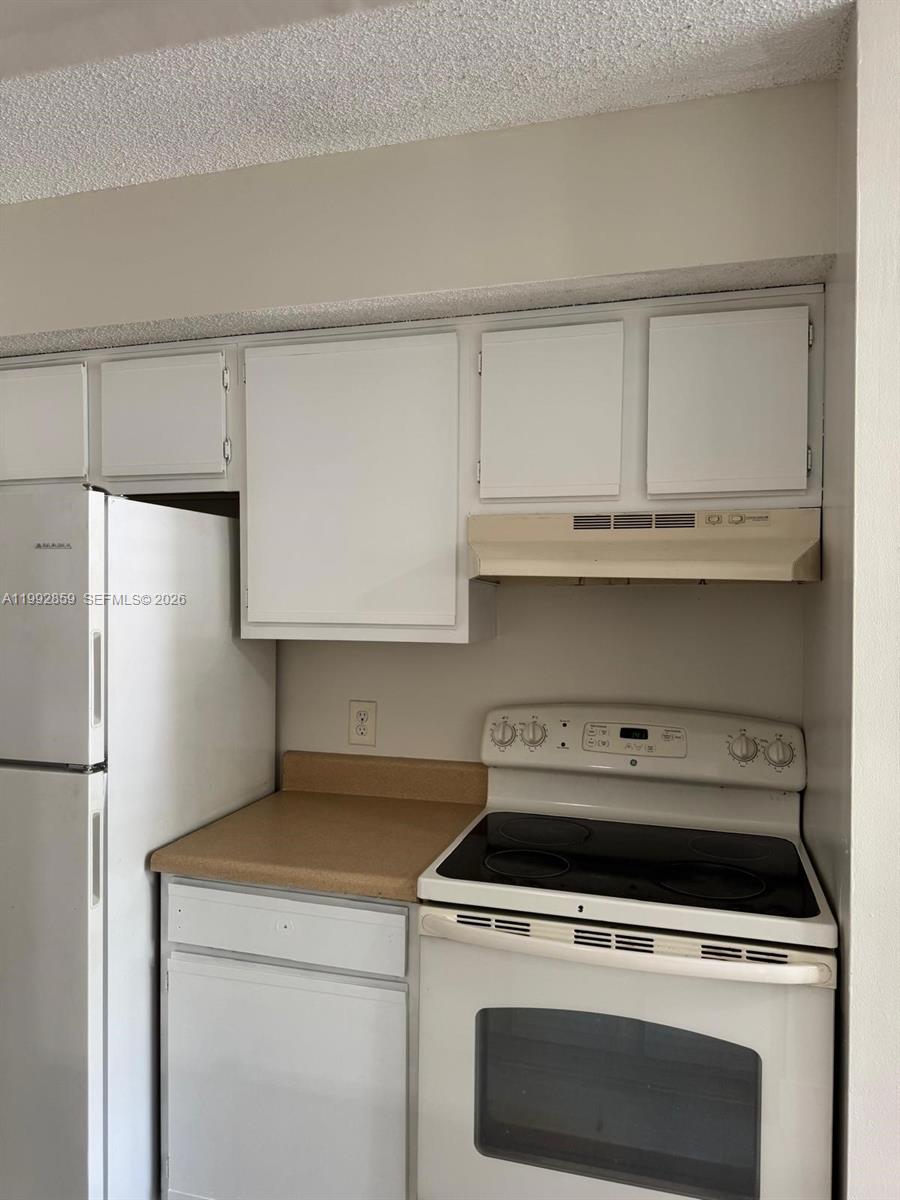 SUN VISTA GARDENS CONDO - Residential Lease