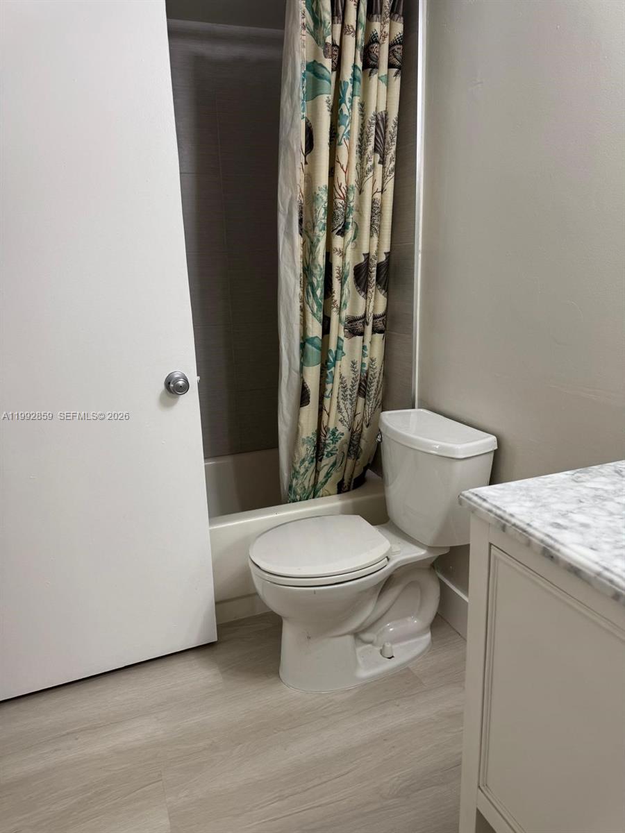 SUN VISTA GARDENS CONDO - Residential Lease